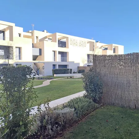 Casas Do - T2 - Ca 公寓 *